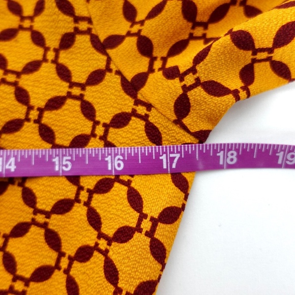 Forever 21 Geometric Print Cinch-Front Blouse with Flowy Sleeves Mustard Yellow - Picture 9 of 10